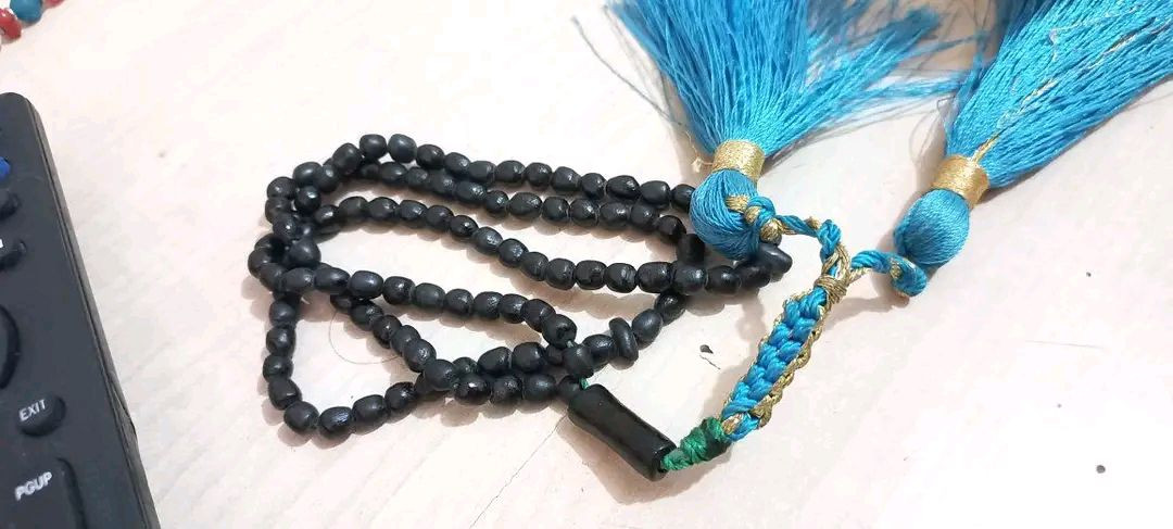 مسبح يسر قديم مرصع فضه ٤ دروب مميزه
ومسبح احجار كريمه
ويسر ٩٩ حبة ساده


**إذا كنت صاحب هذا الإعلان وتريد حذفه لأي سبب، رجاءا أرسل رسالة إلى الدعم الفني**