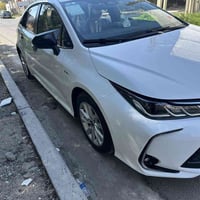 كورولا ٢٠٢٥ • فتحة سقف رادار • ١٤٠٠٠ كم