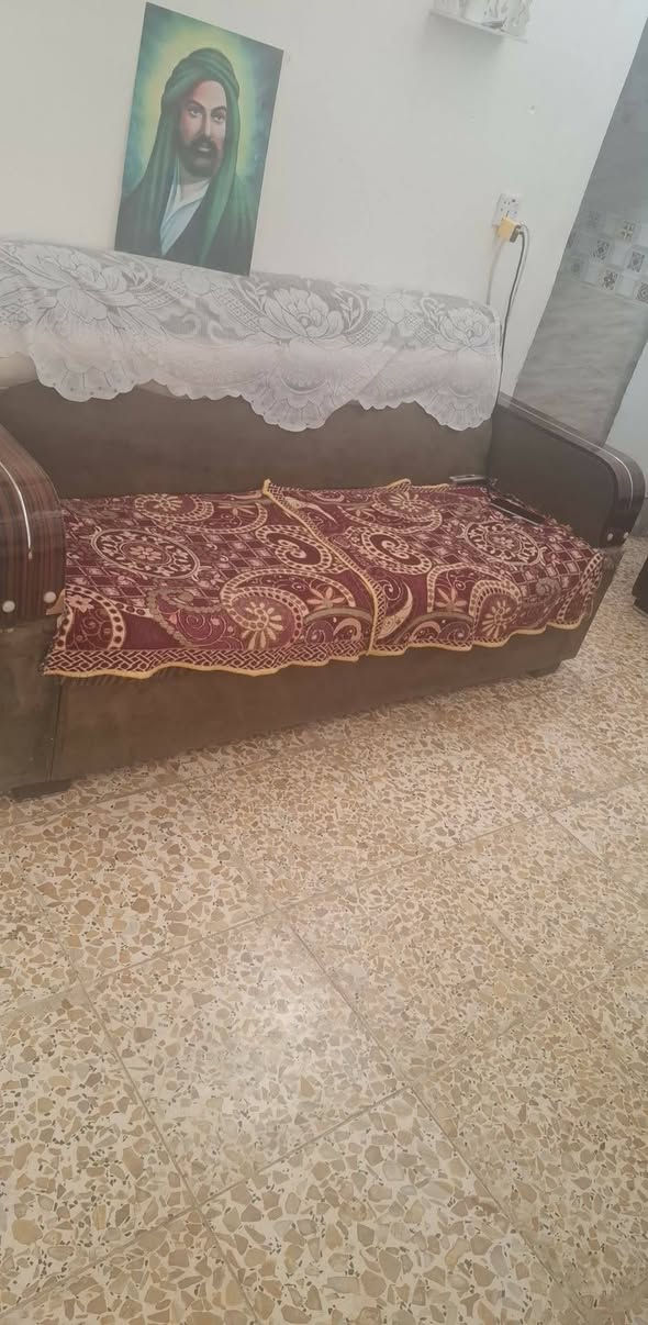 عندي هذني لغرض لبيع نطيفه


**إذا كنت صاحب هذا الإعلان وتريد حذفه لأي سبب، رجاءا أرسل رسالة إلى الدعم الفني**