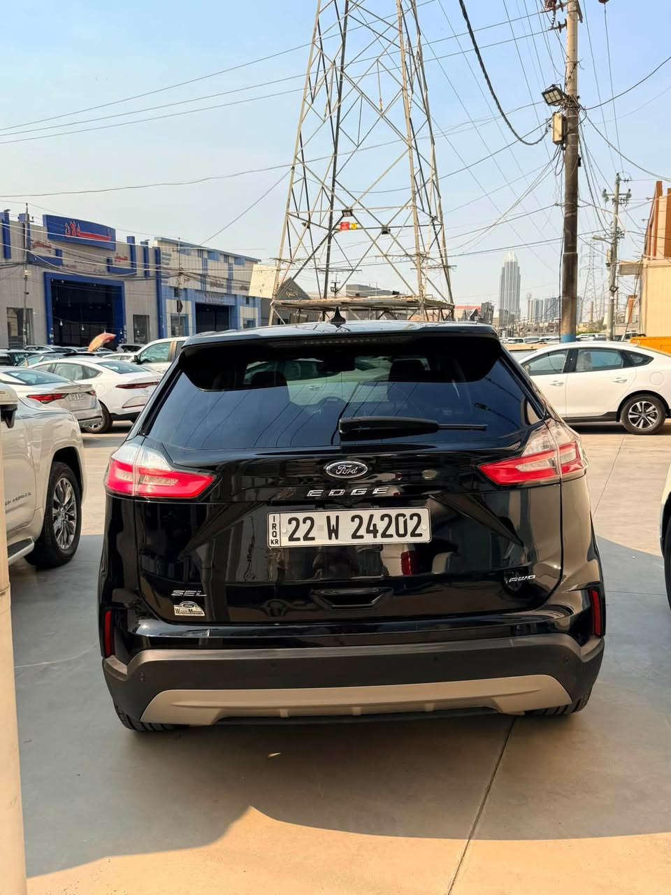 للبيع سيارة فورد ايدج موديل ٢٠٢٣ SEL / 4WD

فول مواصفات بدون فتحة سقف 

الضرر فقط بونيد مصبوغ وجاملغ سايق 
بدون دواخل وبدون ايرباك 
 سيارة رقم اربيل سنوية وهزة جديد 
المكان اربيل 
للاستفسار واتساب 
***********
