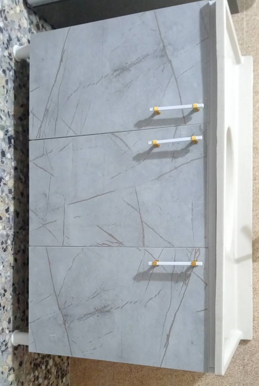 كاونتر خشب mdf والسنك متر و20 استخدام شهر جديد 250 وبي مجال للشراي


**إذا كنت صاحب هذا الإعلان وتريد حذفه لأي سبب، رجاءا أرسل رسالة إلى الدعم الفني**