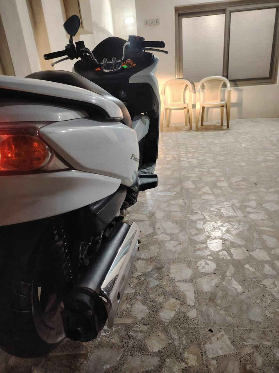 ***********، للبيع
السعر 14 ورقه المكان نجف
