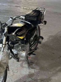 دراجة نارية • للبيع