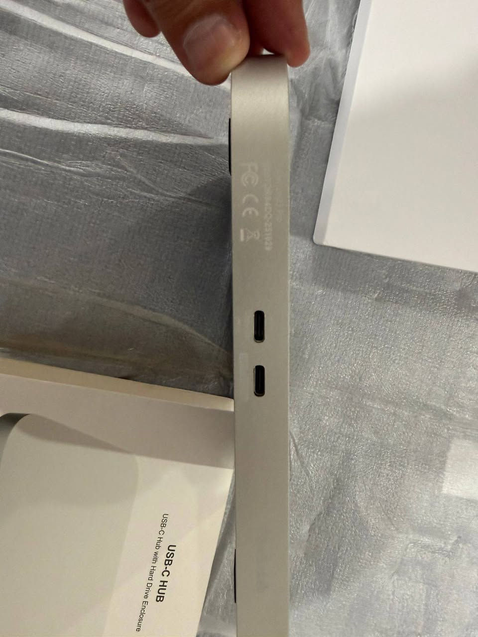 USB - HUB 
USB-C Haed Drive Enclosure M.2 + SSD 2.5 

هب مع راك هارد اس اس دي و هارد ام 2 خاص بحاسبات الماك بوك 
السعر 20 الف


**إذا كنت صاحب هذا الإعلان وتريد حذفه لأي سبب، رجاءا أرسل رسالة إلى الدعم الفني**
