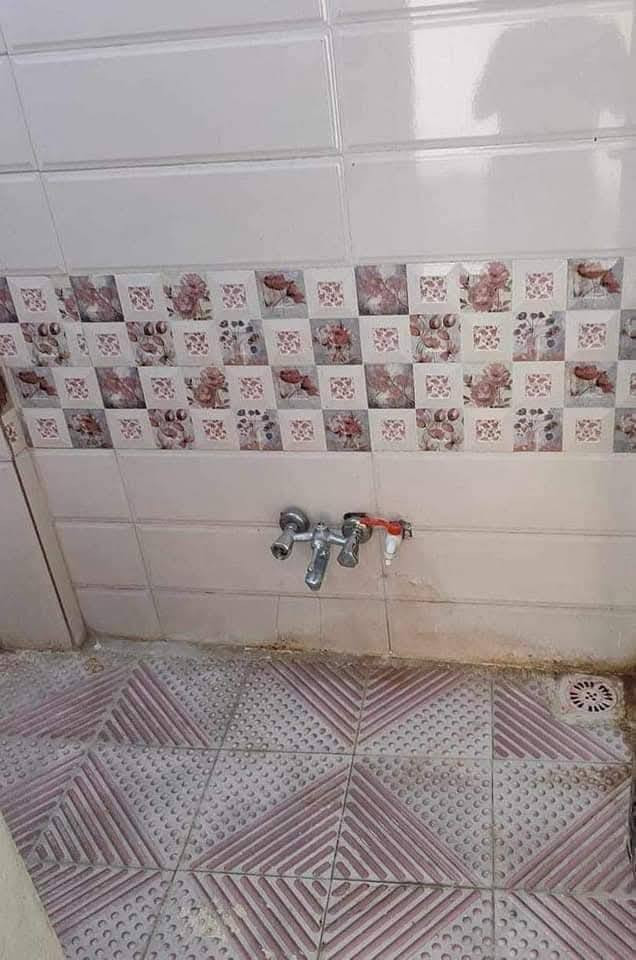 بيت للأيجار طابق ثاني بين سوق موصل الجديدة ومطعم أبو ليلى مساحه 200متر ثلاث غرف نوم +2هول داخلي +مطبخ+بلكونه+صحيات+سطح
للاستفسار :***********
                *********** 
سعر الايجار قفل 250 🔒(غير قابل للتفاوض  ) غير متوفر على الفيس
