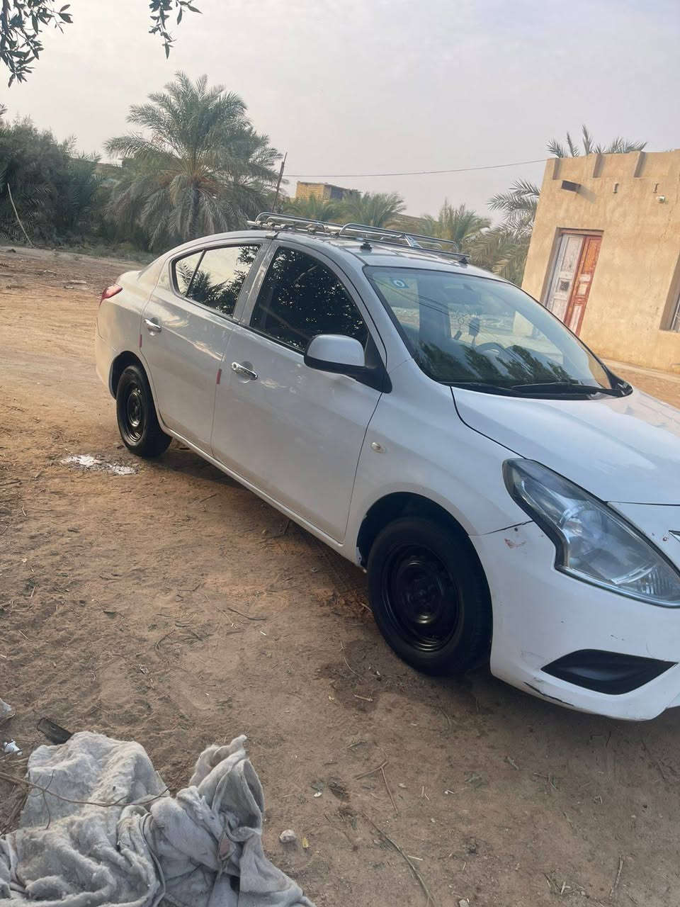 سلام عليكم سياره نيسان هندي ابو اللبليته الزركه موديل 16 رقم مثنئ انكليزي سنويه ل30 تبريده ثلج حداديه كير كفاله مكينه بيهه تنقيص كلش قليل ترايك وين ما تريد كهربائيات كلهه شغاله لايت زنون سياره ما تذب عليهه ربع السعر 80 وبيهه مجال مكان ناصريه سوك الشيوخ للستفسار اتصل وتدلل *********** بي واتساب
