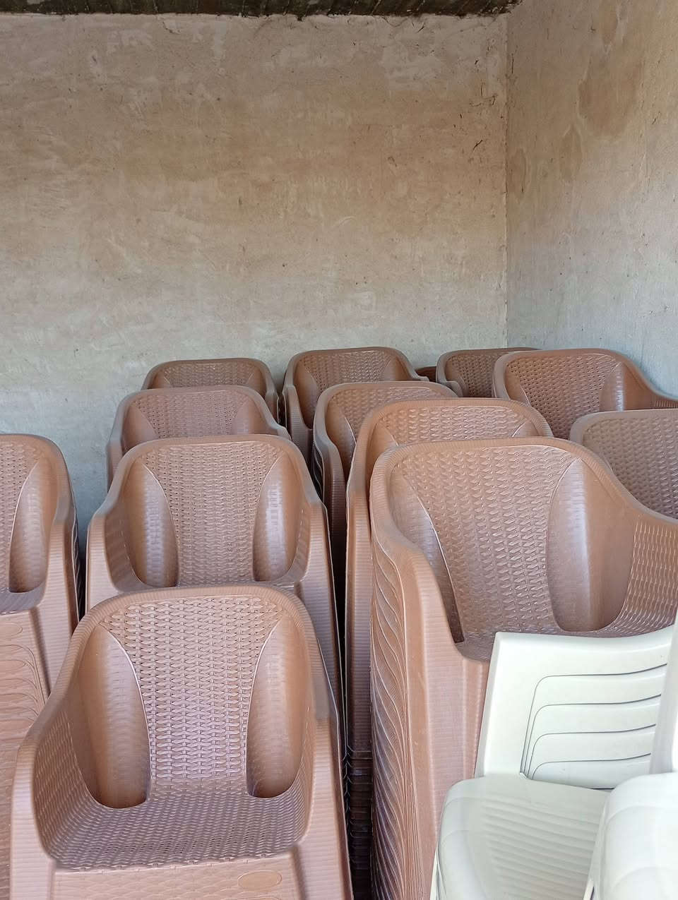 كراسي للبيع الكرسي ب7الاف وبي مجال
مفرد+جملة تختلف 

للستفسار الاتصال على الارقام التالية

‏‪0786 763 5158‬‏

‏‪075-094-51180‬‏
