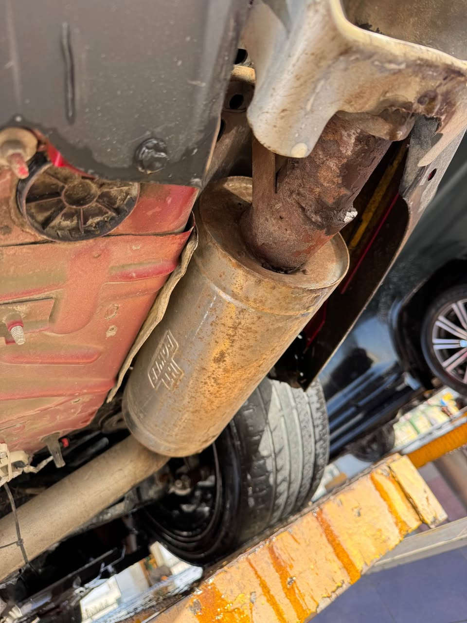 كزوز جالنجر RT 
دبات HT 
وسطيات slp 
داون بايب واكس بايب 
مراوس بكزوز بلادي بدون صوت 

مكاني البصره رقمي 
*********** الزبير, البصرة
