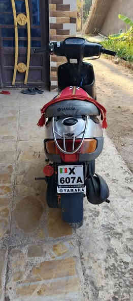 بطه 2003محرك مامفتوح  نكره سلف  نص هندر  دبل اشاره لايت بكلايت  هورن كامله للخير عداد سرعه  وبانزين  كله شغال  شاصي مكفول  شلعه معدل فول سعره360وبيه مجال  ***********اطويريج
