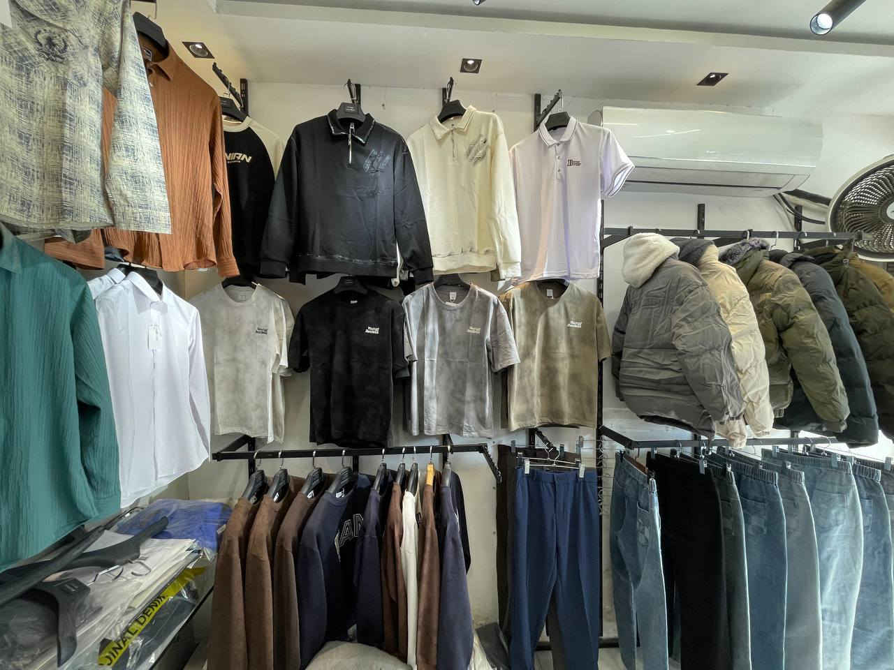 محل للبيع مع كامل الملحقات من بضاعه وديكور حي العامل منطقه السابعه قرب اسواق تفاحه للتواصل ‏‪0782 893 7192‬‏
‏‪0782 821 7916‬‏
