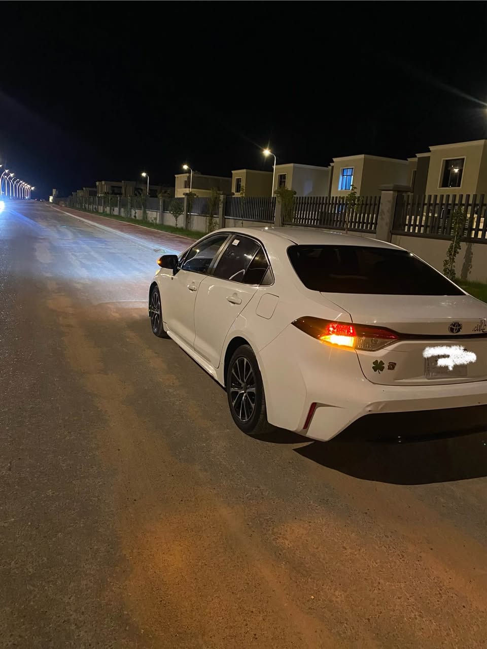 سلام عليكم 
ارررخص كورلا بالبصرة ‼️❗️
🚗كورلا هايبرد خليجي خليجي خليجي الشكل الامريكي 2023 رقم بغداد مشروع وطني بأسمنة ( حرة + تحويل ثاني يوم )  

مكينة VVT ، كير ، بطاريات ، تبريد قطعتين = كفالة 
اعلى مواصفات بالكورلا 
فتحة 
بصمة 
اشاير مري ، دخول ذكي ، لايتات زنون بلاديات ، تحكمات ستيرن ، حساسات تاير ، حساسات امامي خلفي ، ….. وهوي مواصفات 

السعر /// 130$ وبيها مجال للشراي 
مكان : البصرة ق/ شط العرب / قرب الاكوات 
 
هـ// ***********
واتساب موجود 
الشراي بي خير ويدلل Singapore
