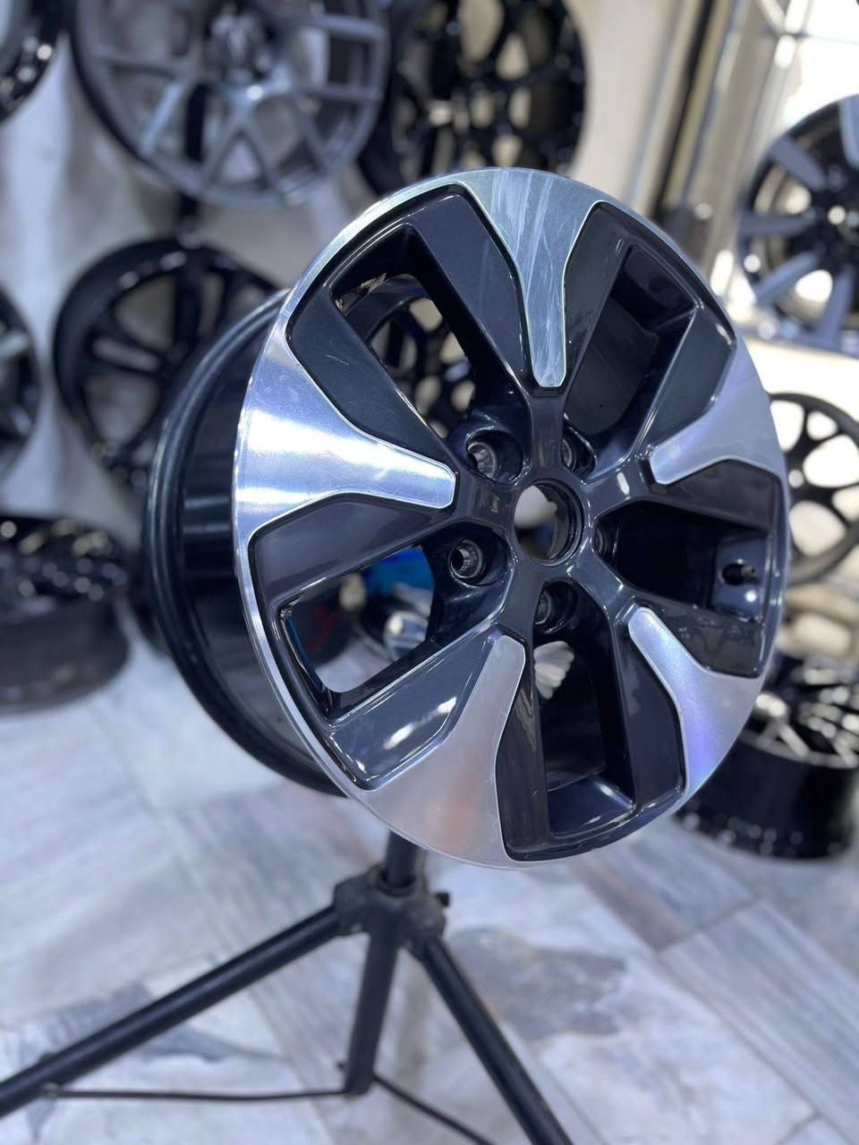 السلام عليكم ويلات اصليه حجم 18
جيب
***********
