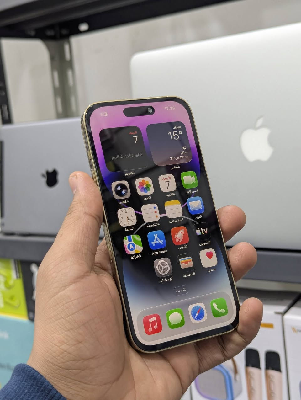 السلام عليكم
القطع المتوفر كلها قطع اخيرة واسعارهم كلش مناسبه بضروف ارتفاع الاسعار ماعليك بس ادز على الخاص او على 
الواتس اب: ***********
وحياكم الله واهلا وسهلا
