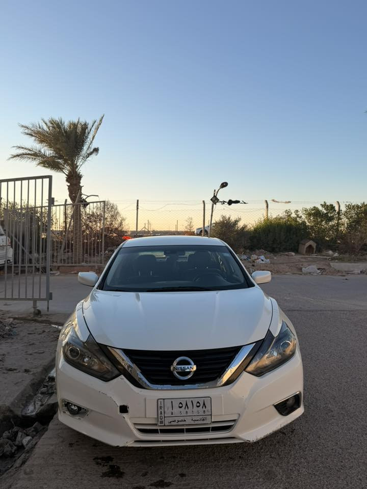 السلام عليكم
نيسان التيما 2018 رقم قادسية مداور ثاني يوم 

SV

بصمه 

كامره 

حساسات 

المواصفات المعروفه عن الSV

بيها قطعه وحده صبغ جاملغ ايسر امامي 

وبارد بالجاملغ الخلفي الايمن وشخط واحد بالباب الخلفي الايمن كما موضح بالصوره 

السعر 118$ وبيه مجال  ***********
