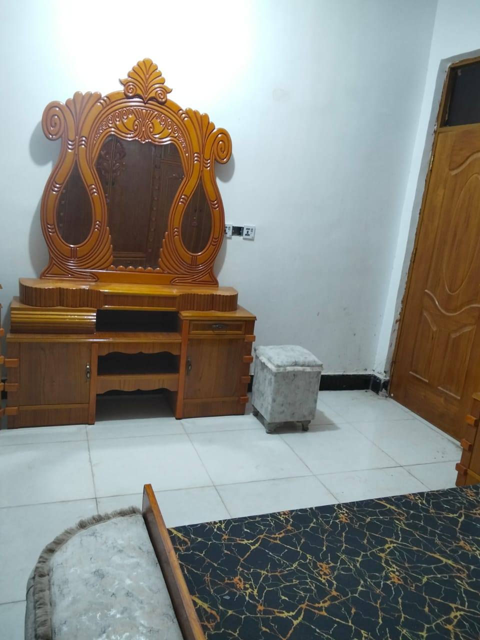 غرف لبيع جديد غير مستعمل 

العنوان خاجيه رقم ***********
