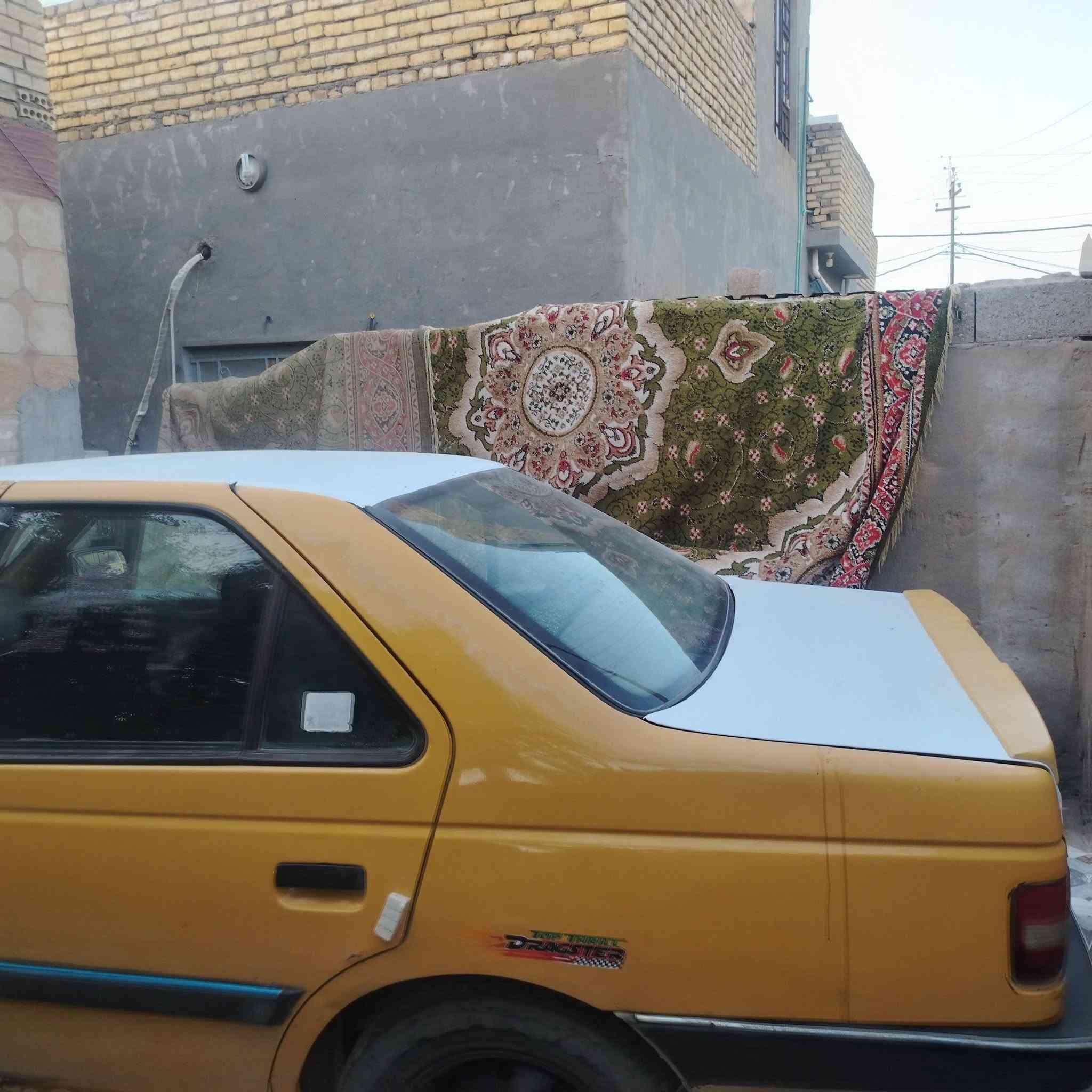 البيع بيجو 405رقم واسط كير ومكينه خيرمن الله سياره غاز بانزين مكان واسط
***********
