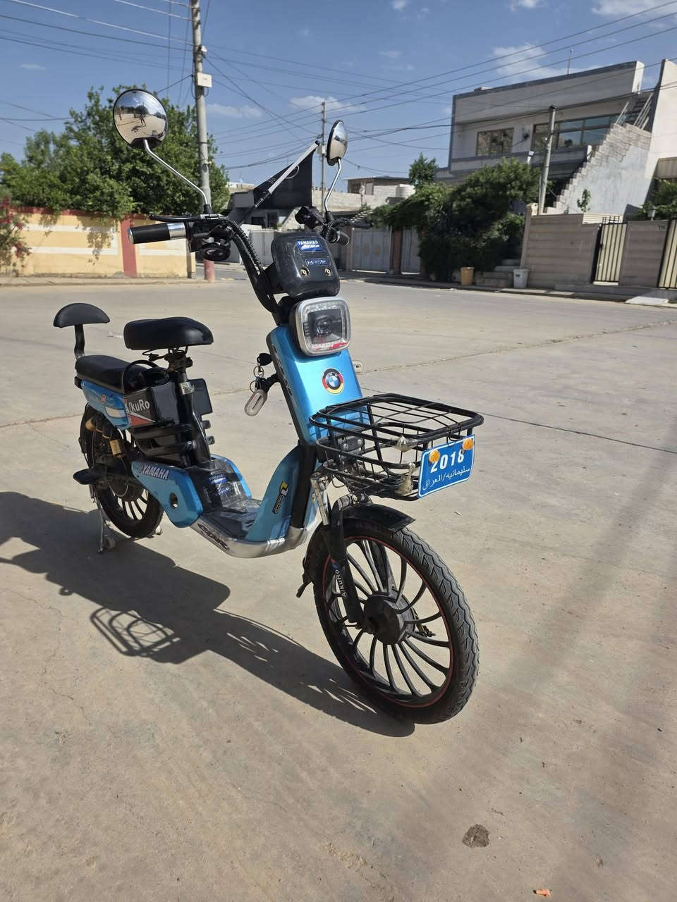 سڵاو ئەم پاسکیل شەحنەم هەیە بۆ فرۆشتن زۆر پاک و خاوێنە
شوێن: سەیدسادق 
نرخ: ٣٠٠.٠٠٠دینار و معامەلە 
فوول لەیزەر 
دوو سوچ 
٤ باتری ٧٠٠ وات 
سورعەت ٧٦ و ٣٥ بۆ ٤٠ کم دەڕوات بە شەحنێک 
مۆدێل ٢٠٢٣ 
بۆ زانیاری زیاتر نامە بنێرن یان لە وەتسئەپ تەلەفۆنم بۆ بکەن یان بە ڕێگەی تەلەفۆن 
0775.541.1613☎️


**إذا كنت صاحب هذا الإعلان وتريد حذفه لأي سبب، رجاءا أرسل رسالة إلى الدعم الفني**