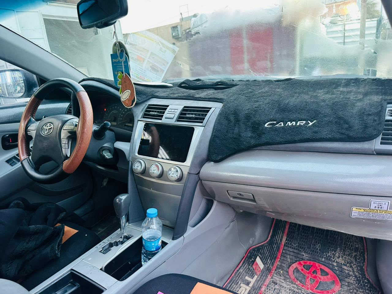 السلام عليكم كامري موديل 2011 خليجي للبيع
كير محرك شرط
سيارة نضيفه داخلها فول 
تبريد تدفئة  كهربائيات كلها شغاله صدر كامل 
تواير جدد  رقم اربيل دولي تحويل ثاني يوم 
سيارة ماناقصها ربع دينار جاهزة على اخر حباية بيها اربع قطع كما موضح بلسونار بدون دواخل
السعر 106 وبيها مجال 
مو متواجد على الفيس هذا رقمي اتصل  هم بي واتساب وحياكم 
***********
