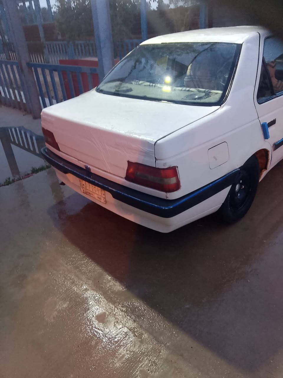 سلام عليكم
من رخصة الادمن المحترم 
بيجو 405 رقم نجف تحويل
شوكت ماتحب سنويه 29 مجدده
السعر 21 بيه مجال 
إذا اكو مراوس بسيارة اقل 
مكاني كوفه ***********
