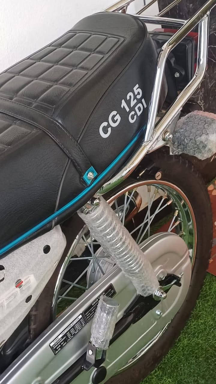 لبيع موديل وراق سكنر  25 مكفولة دراجة سعرهة700 وبيهة محجال قيلي و


**إذا كنت صاحب هذا الإعلان وتريد حذفه لأي سبب، رجاءا أرسل رسالة إلى الدعم الفني**