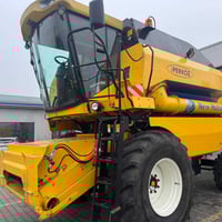 نيوهولاند TC5070 • موديل ٢٠٠٩ • ١٣٠٠ ساعة‎‎‎‎‎‎‎‎‎‎‎‎‎‎‎‎‎‎‎‎‎‎‎