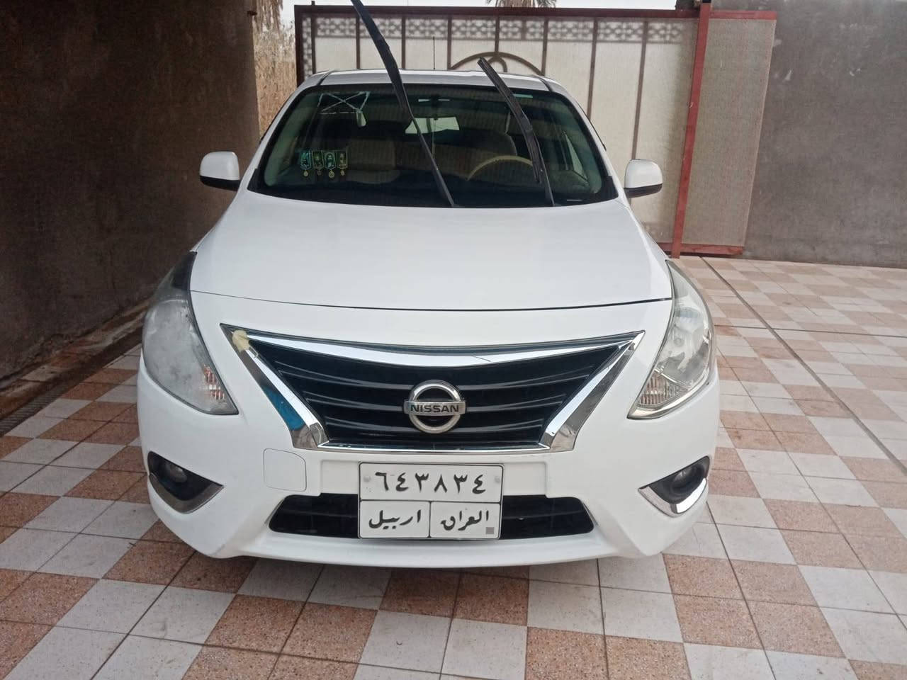 نيسان صني موديل 2021 السياره جاهزه من كل النواحي تخم تاير كله جديد مكاني البصره ابو صخير رقمي ***********
