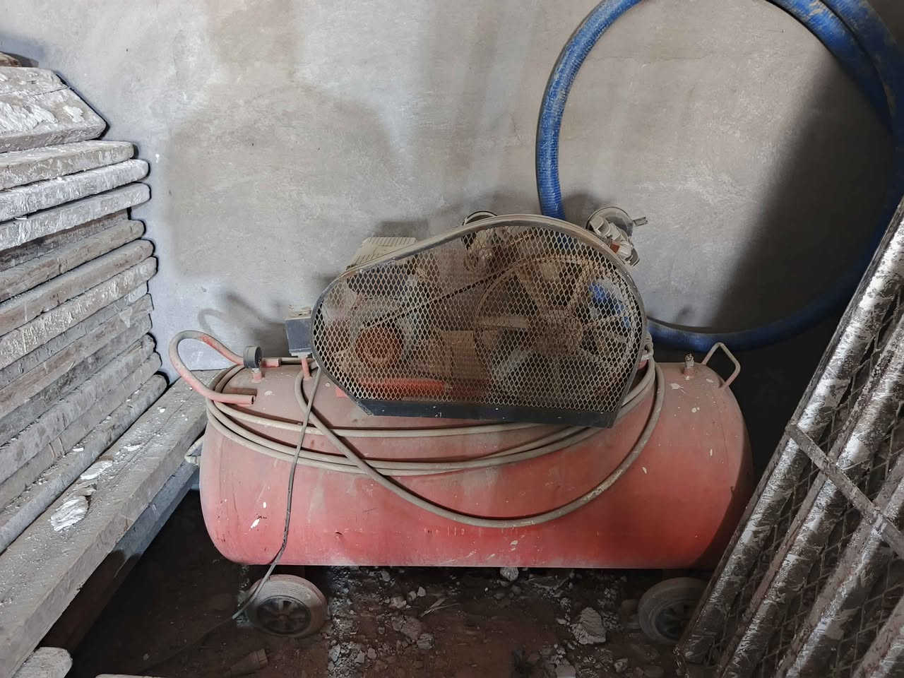 للستفسار *********** حمزة, القادسية
