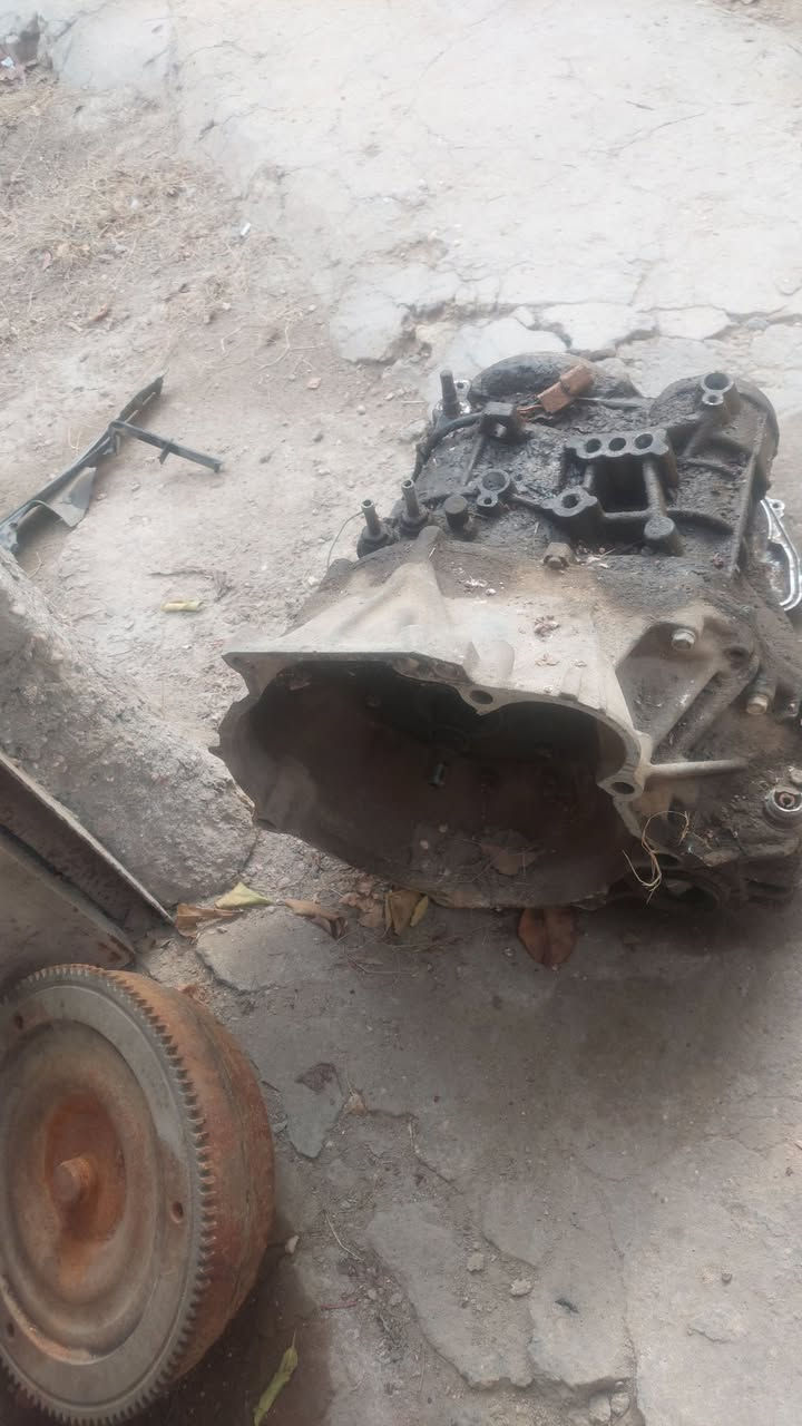 السلام عليكم للببيع كير سوناتا تو دبل حساس  ابيعه شغال نص عمر


**إذا كنت صاحب هذا الإعلان وتريد حذفه لأي سبب، رجاءا أرسل رسالة إلى الدعم الفني**