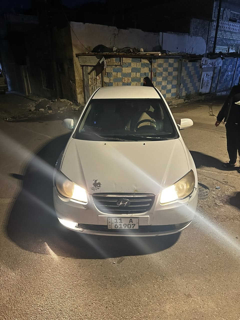 افانتي 1600
2007
نقصها صدر امامي وماصدات وداعميه فقط 
تكم مال الباب الجوه مصبوغات ثنينهن وبيها جاملغ خلفي 
80وبيها مجال قليل مكاني بغداد الزعفرانيه 
كير ومحرك مكفولات 
***********
