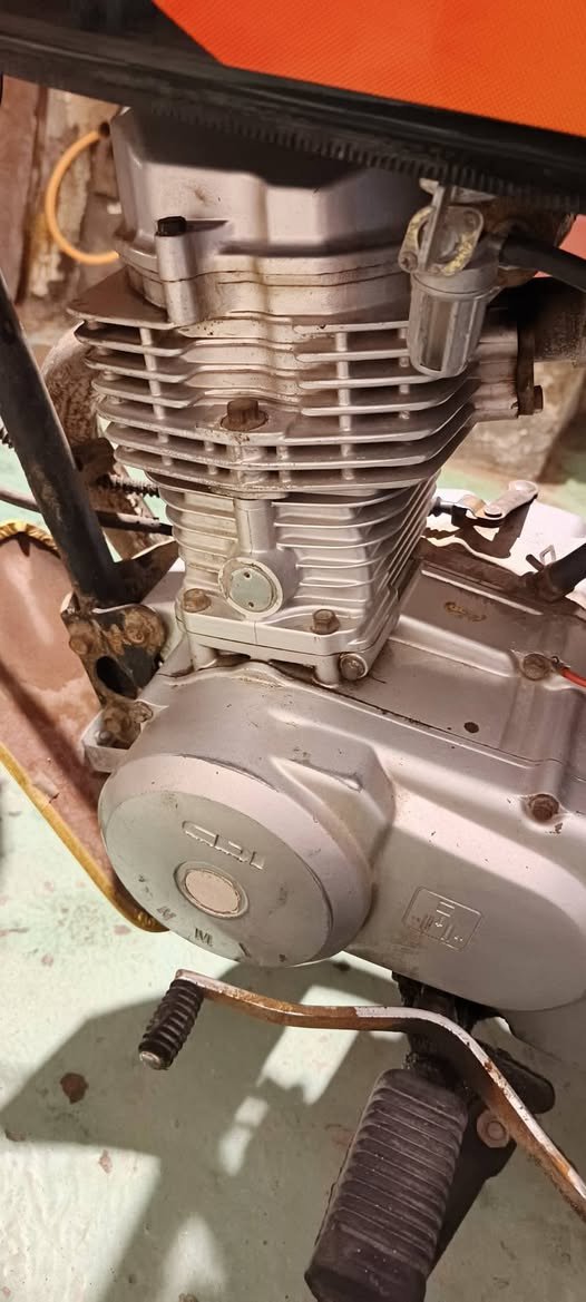 سلام عليكم دراجة يراني نامة شلامجة البيع لو مراوس بوكسر دراجة نامة رقم و سنوية موديل الدراجة2021 الدراجة مجفتة دراجة كاملة تأخذة كبل الشغل بس بية شغلات بسيطة السعر الدراجة مليون 650 وبية مجال الشراي يخابر على هاذ الرقم *********** الي يريد يعرف تفاصيل أكثر يخابر لو يراسلني على الواستاب
