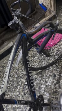 بايسكل للبيع سعر 100 الرقم  07702682011 اتصل على الرقم