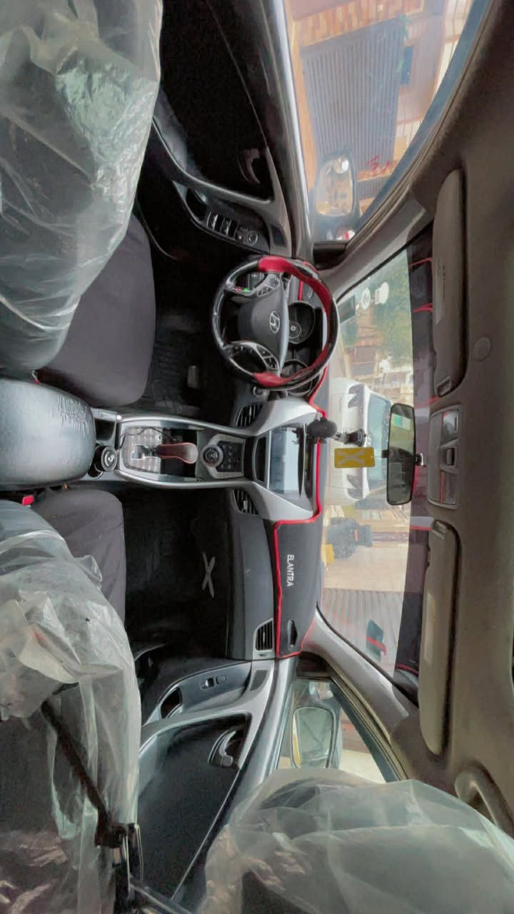 النترا 2012 فول بصمه وسلايت وسياره جديده مال شغل تبريد تدفئه بيع بل قسط مقدمه 75 وبيها مجال باقي تفاصيل اتصل ***********
