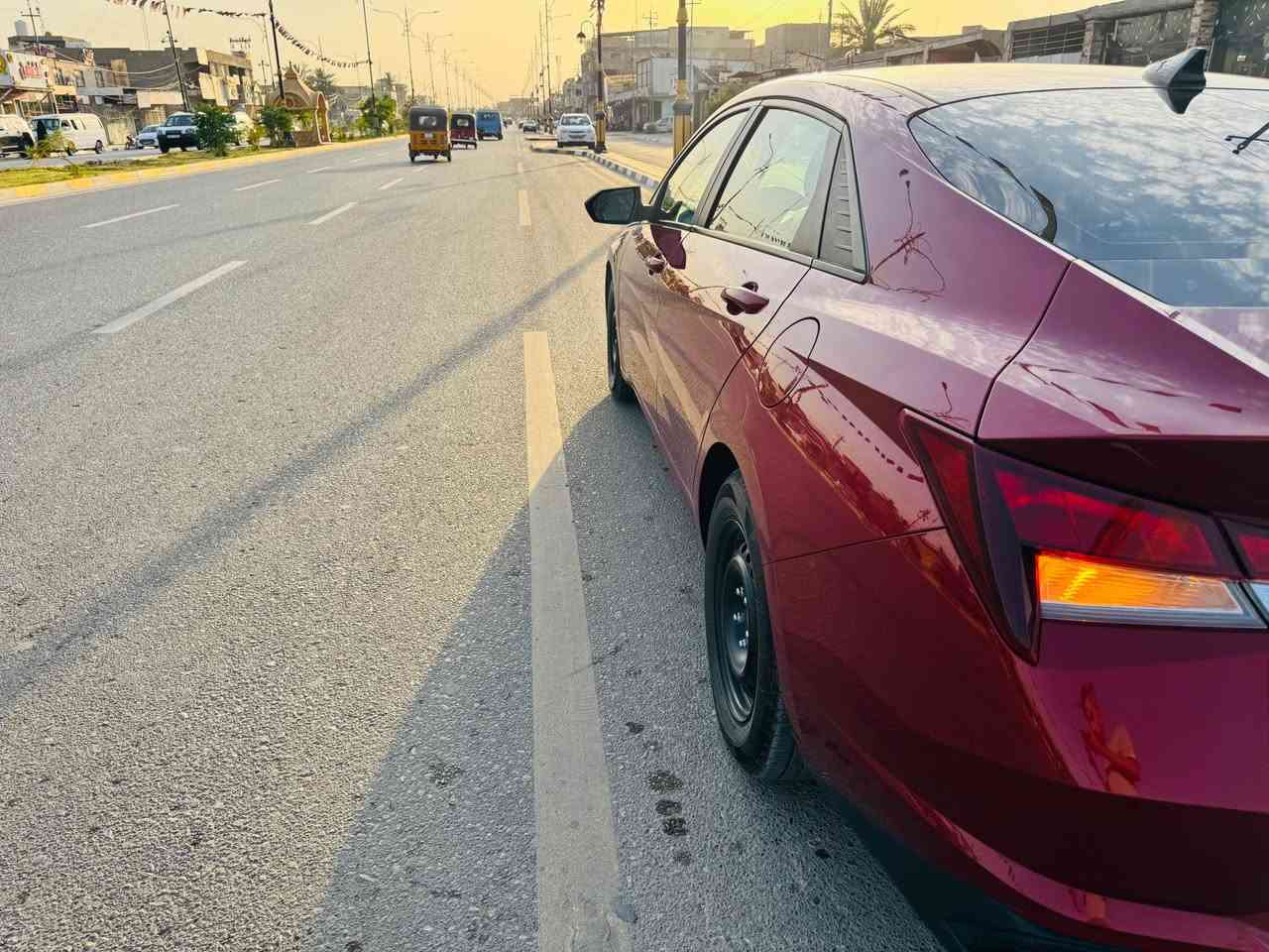 هيونداي النترا 2023
وارد امريكي 
السيارة كفالة من الصبغ 
بارد pdr فقط بالبنيد والدوسه بيه صبغ 
بصمه 
قيادة ذاتيه 
تحديد مسار 
رادارات اماميه خلفيه جانبيه 
ثلاث انظمه قياده 
السياره رقم بغداد باسمي شرط التحويل 
والصور بيه كافة التفاصيل 
السعر 155$
***********///// *********** المصيب, بابل

