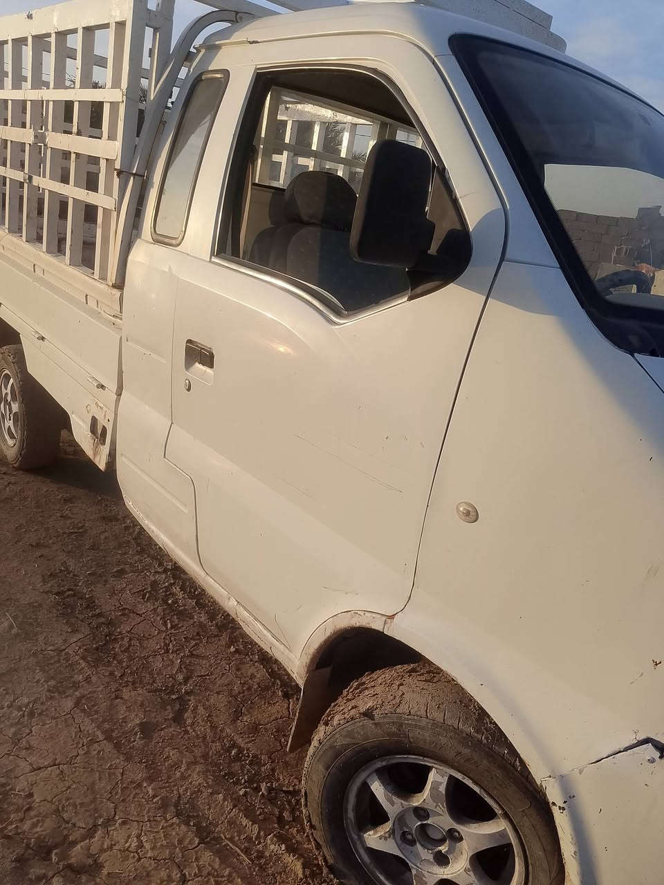 السلام عليكم هيفا للبيع 2007 محرك كير كهربائيات تايرات صدر خير من الله أوراق موجودة  المكان ديالى ناحية السلام السعر 15 وبيها مجال ***********
