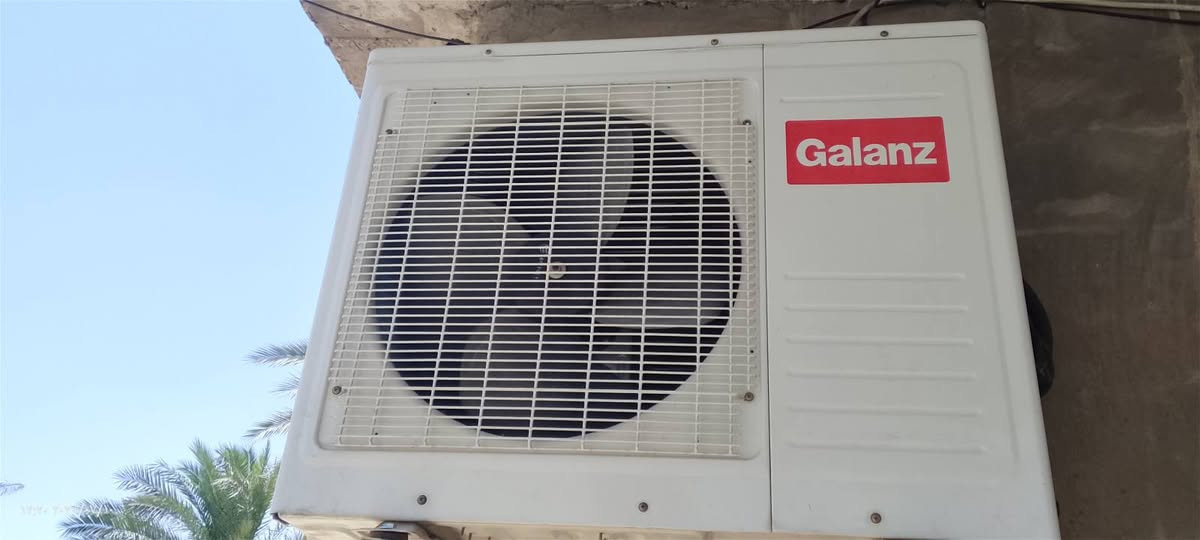 سلام عليكم يوجد سبلت 2طن الغاز 22 السعر 375 وبي مجال بسيط للتواصل: ***********
