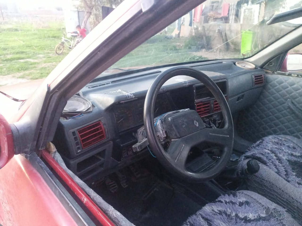 السلام عليكم رينو محرك كير شرط كهربايات شقاله صدر شرط اربع تواير جدد رقم نينوى مندل راعية اكفلك دول وعشاير بيها كابريته تخربط مراوس حسب ال قناعه


**إذا كنت صاحب هذا الإعلان وتريد حذفه لأي سبب، رجاءا أرسل رسالة إلى الدعم الفني**