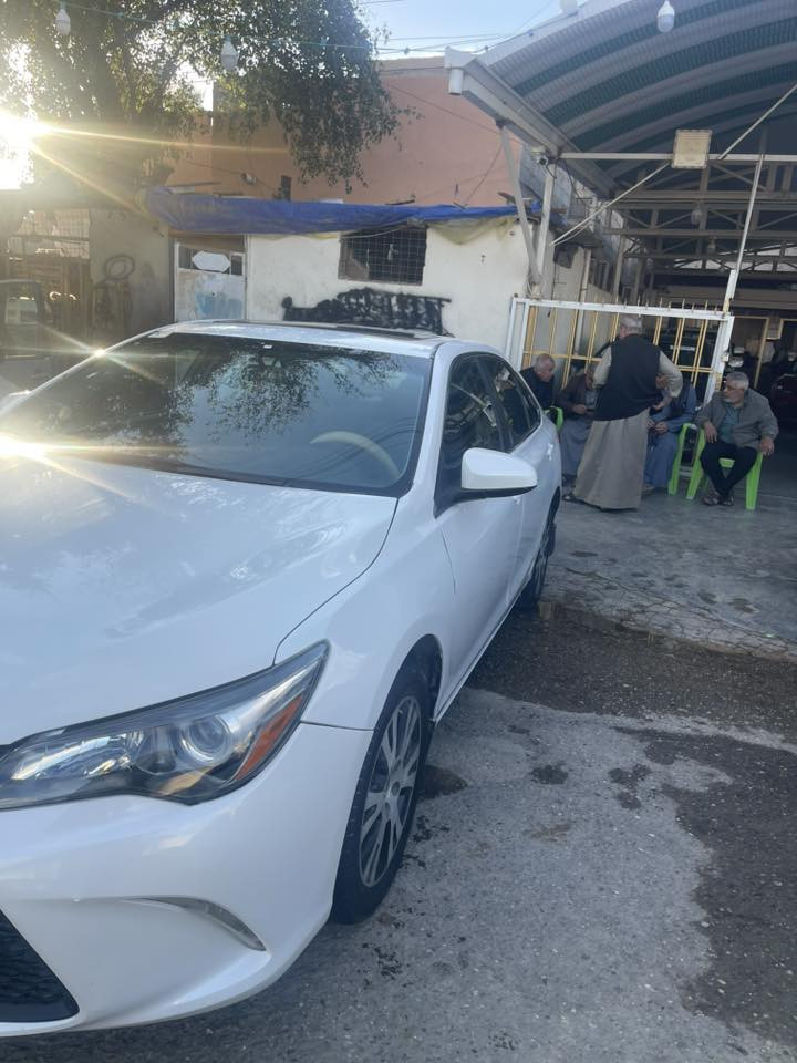 كامري موديل 2016 وارد ابيض صدفي رقم اربيل  شرط التحويل او سنويه ل 2028   ماشيه .
ضرر بنيد وجاملغ جهه السائق 

مكينه كير بشرط مامفتوح 
مواصفاتها
شفتات الاستيرن
كشنات الاماميه كهربائية مع تدفئه
داخل السيارة لونين المرغوب
العنوان الانبار قضاء هيت لاستفسار ***********
السعر155وبيهه مجال بسيط
