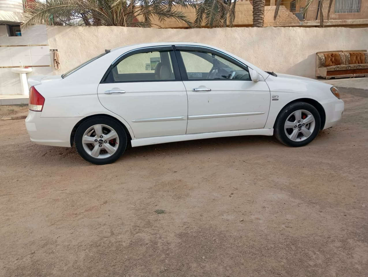 ڪيه سيراتو مديل 2009كولد
السياره بيهه قطعتين صبغ 
مكان السياره بابل كفل 
السعر 85وبي مجال 
للاستفسار ***********
