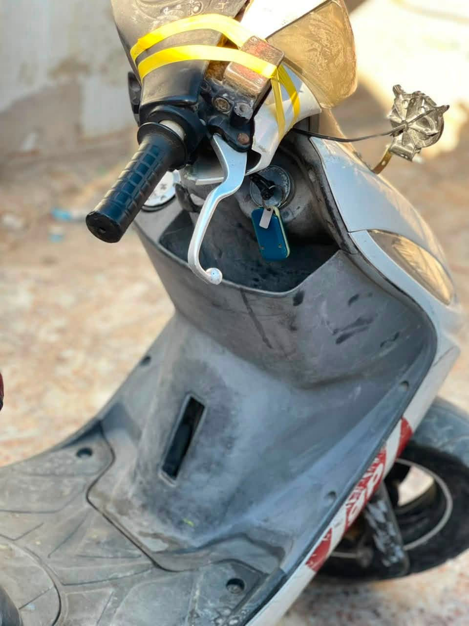 س
سلا عليكم كامكو g4 صارلهة شهرين من نزلت من الرمبه بلاديه وكله شغال بيهة شلعه ومعدل سعر 425 وبي مجال مكاني بغداد مشتل ***********
