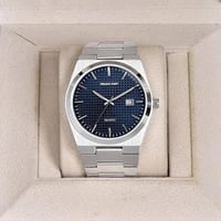 ساعة • نفس الصور • توصيل