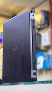 ديل 5470 • كور i7 6600U • R7 M360 2GB