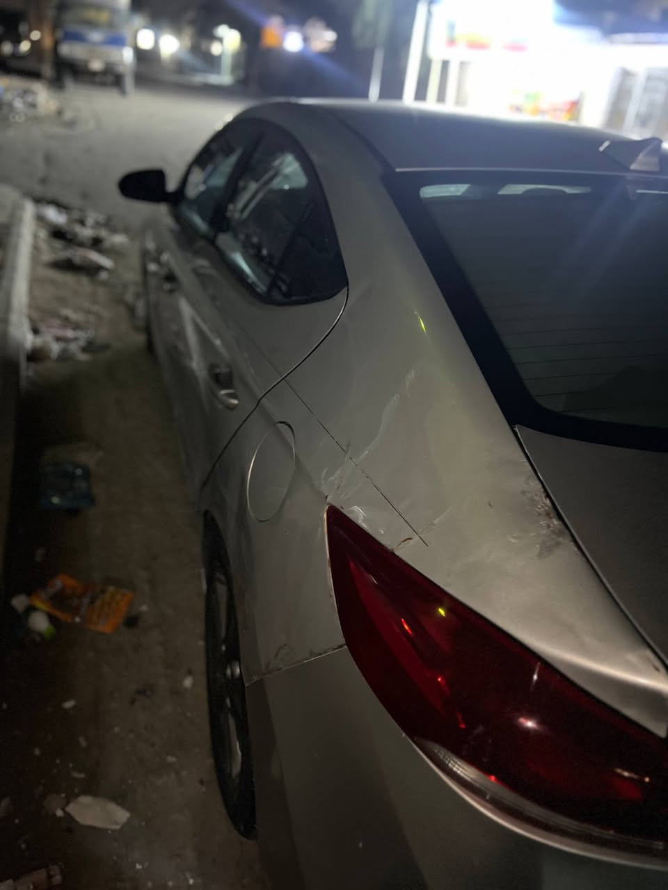 الانترا موديل 2018 وارد أمريكي بيهه جاملغ وبنيد مابيهه اي نقص تحكمات شاشه كبيره ويل كب كامله  مكينه 2000 دوش صور الحادث عندي مال الإمارات رقمه ذي قار إنكليزي سنويه 28 مداور ثاني يوم التفاصيل كلهه ع رقم الهاتف ***********
