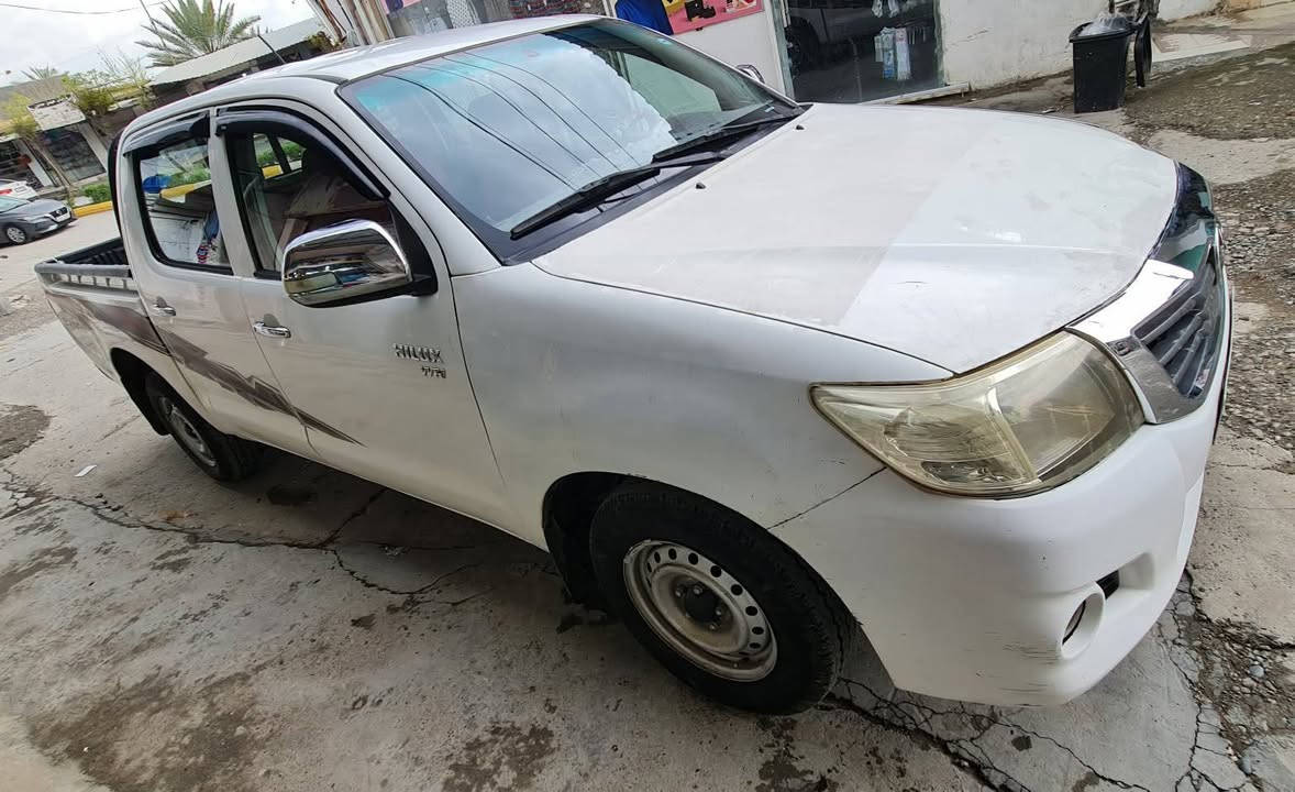 تۆیۆتا هایلۆکس 2013 مەرزییە 
 تەنها ٢٤٤ هەزار ڕۆیشتوو
مەکینە تازە کراوەتەوە 
کارکردنی زۆر نەرم و بێ کێشە 
هەموو گیانی بەشەرت 
ئۆتۆمبێلی کار و ماڵی دۆستە 

سعر لە کۆمێنت داوابکە ڕاستەخۆ بۆت دیت 📩 

گیرومەکینە بەشەرت 
زۆربەجوانی پاکی ماوە 
 هیچ خەلەلیکی تیدا نییە 
شوێن: تەق تەق

 ژمارەی خاوەنی 
***********
