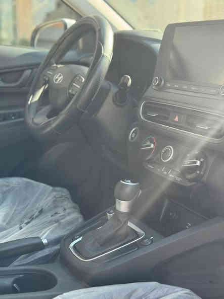 السلام عليكم ( بيع فقط بدون مراوس )

هونداي كونا 2023 محرك 2000 دوش

 ( بدون ايرباك جميع الايرباكات سليمة  )

  ( ماشية 13 الف )

 رقم بابل سياره ب اسمي ترقيم ودخول جديد هزة وفحص كلة جديد

( صور الحادث بلمنشور )

المواصفات :
كامل مواصفات عدا الفتحه 

سياره فور ويل 

بصمة تشغيل + بصمة ابواب

تشغيل عن بعد

شاشة كبيرةتدعم كار بلي +gps

نقطة عمياء بالمري+ اشاير بالمري

رادار امامي تنبيه مانع تصادم

رادارات جانبيه تنبيه

رادا خلفي تنبيه عند الرجوع بريك ذاتي 

تحديد مسار نظام السياقة الذاتية بين الخطوط

شاشة اعطال  ملونة مع ترحيب 

ثلاث وضعيات للقياده normal + sport + smart

‏‎مانع انزلاق

‏‎منافذ شحن و طاقة

‏‎زر طوارئ

‏‎نظام مساعد نزول منحدرات

‏‎لايتات امامية لد نهاري

تبريد بلادي ثلج

كروس سرعة

تحكم ستيرن فول

كشن السائق كهرباء

حادثها بنيد فقط متعدل ع بارد ومصبوغ شبر منه بدون اي دواخل
سياره جاهزة بدون تبديل اي قطعه 
السعر 168 
للاستفسار 
***********
