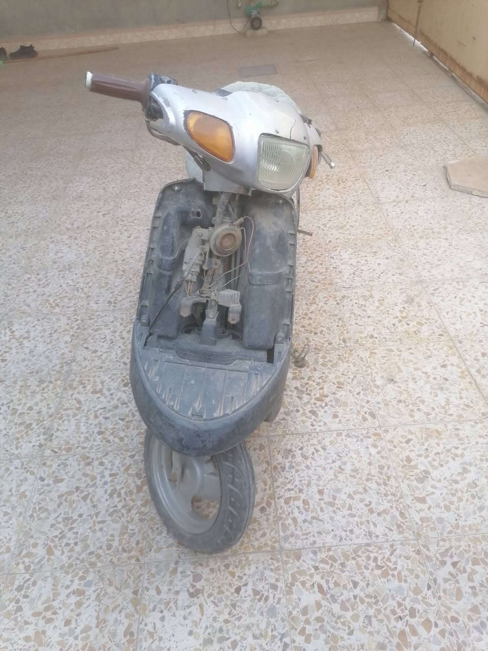 للبيع اجوم حديد الدراجه مجفته جديد كفراتها موجودات
***********
