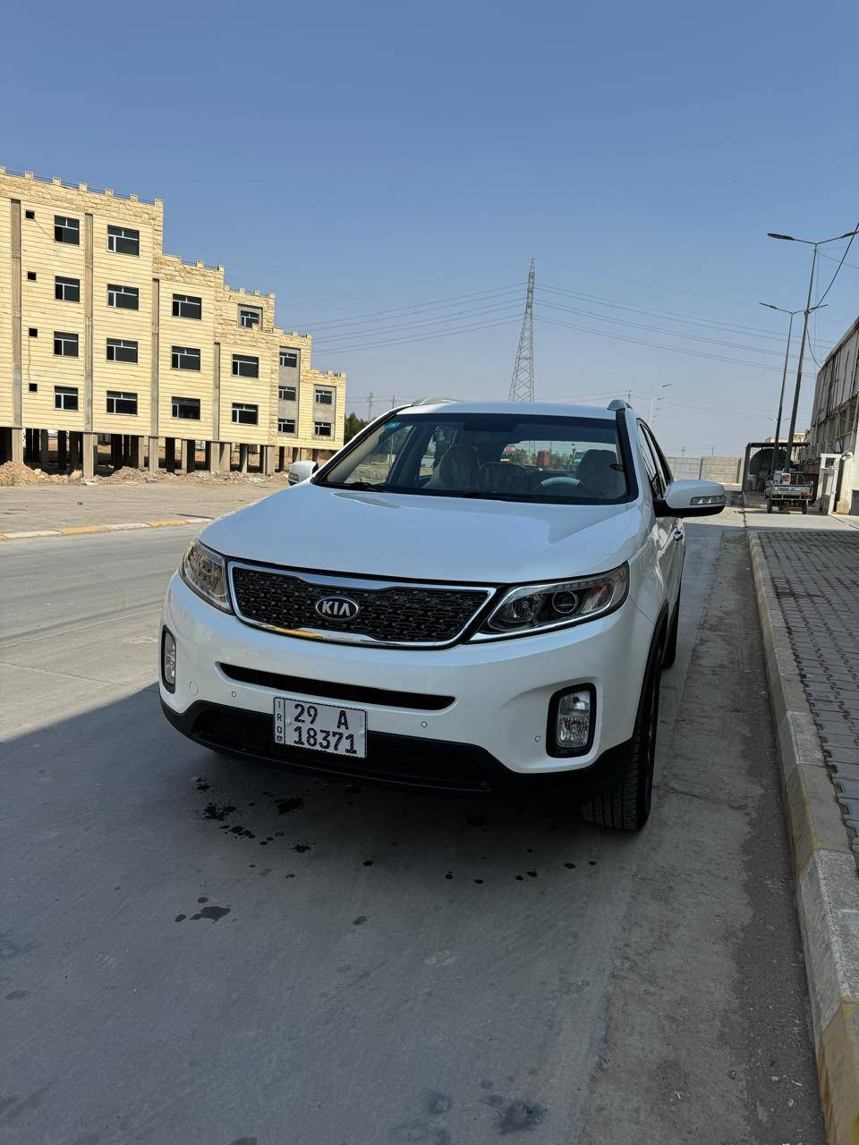 🚗 كيا سورينتو2014 للبيع لون صدفي
-خليجي  كفاله من الضربه والتبديل والصبغ 
- محرك  أربعه سلندر 2400  
- حدادية ومحرك كفالة  
- دواخل كفالة بدون أي حادث  
- تبريد ثلج 🧊  
- تايرات جديدة  
- رقم واسط/ مشروع وطني
ماشيه 148 الف كيلو 
المواصفات:
✔ تحكم بالستيرن  
✔ مانع انزلاق  
✔ نزول مرتفعات  
✔ إشارات بالمرايا  
💰 السعر:178 قابل للتفاوض 
📍 المكان: كوت الخاجيه شارع ٤٠ 
📞 للاستفسار: ***********
***********
وات ساب 
الشراي  يتصل ويدلل.
