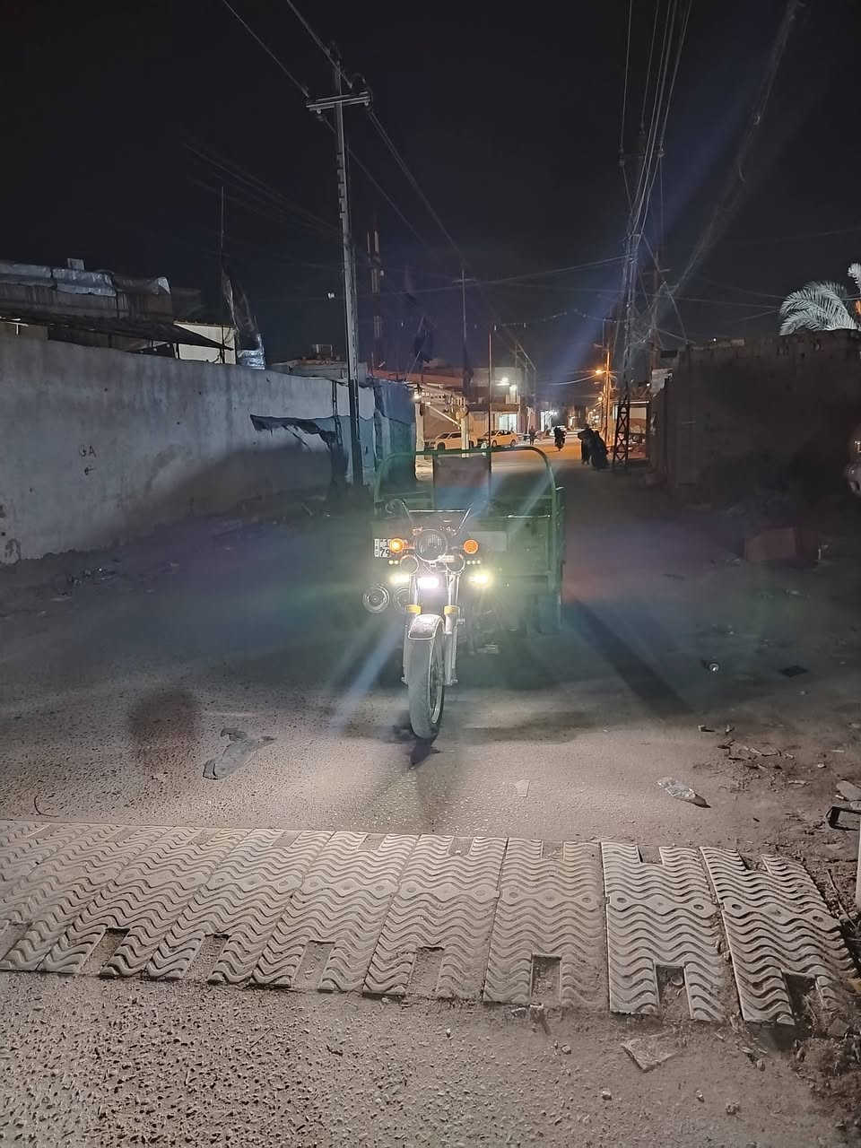 سلام عليكم ستوتة جمرة كربلائية فحل مديل 23 للبيع رقم انكليزي بأسمي السعر 3100وبيها مجال قليل مكاني بصرة گرمة علي الطيف (***********)
