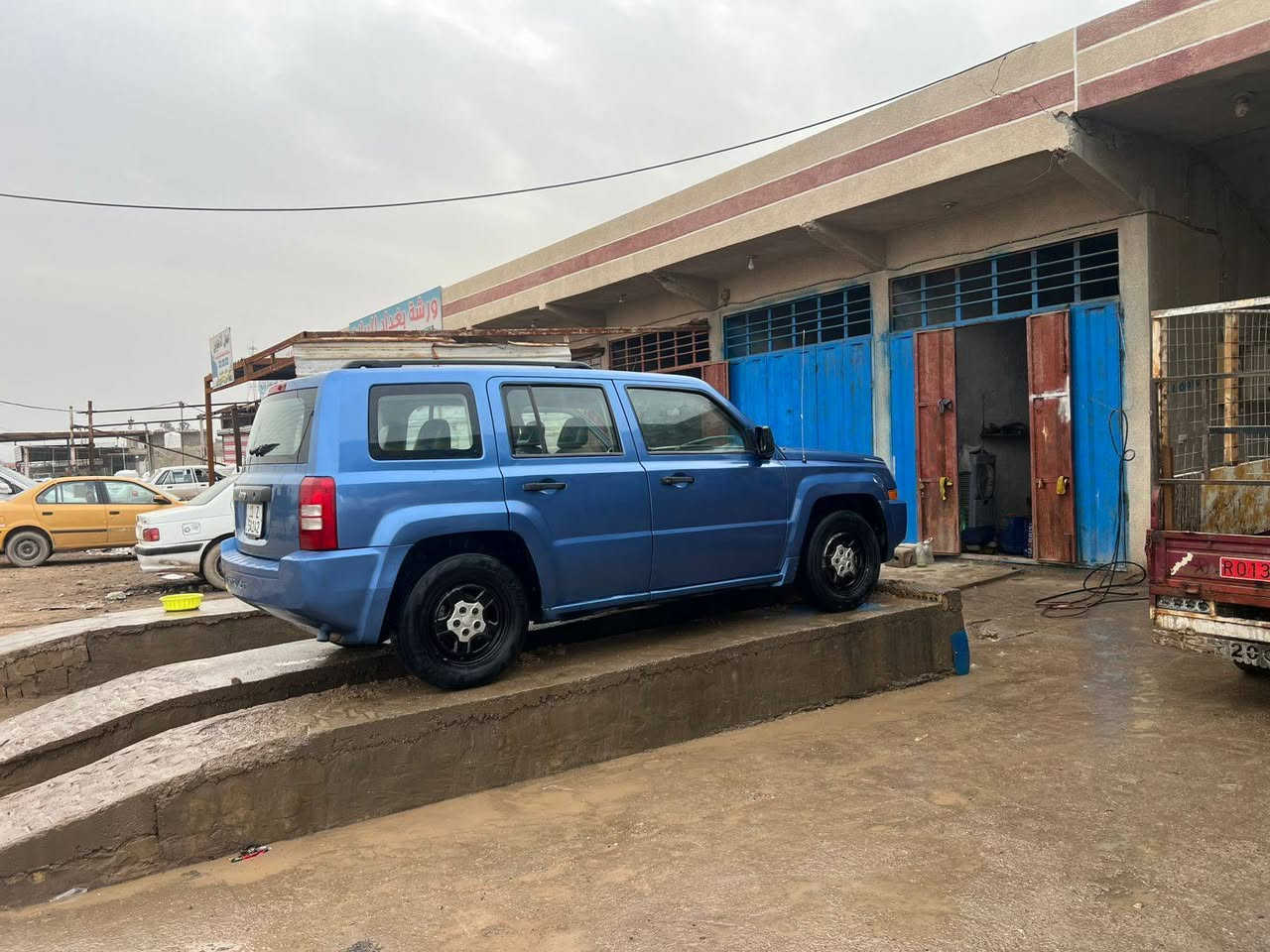 للبيع مصبوغ عام كير عادي سياره مرتبه وحلوه ٦٥ ورقه بغداد شعله ***********
