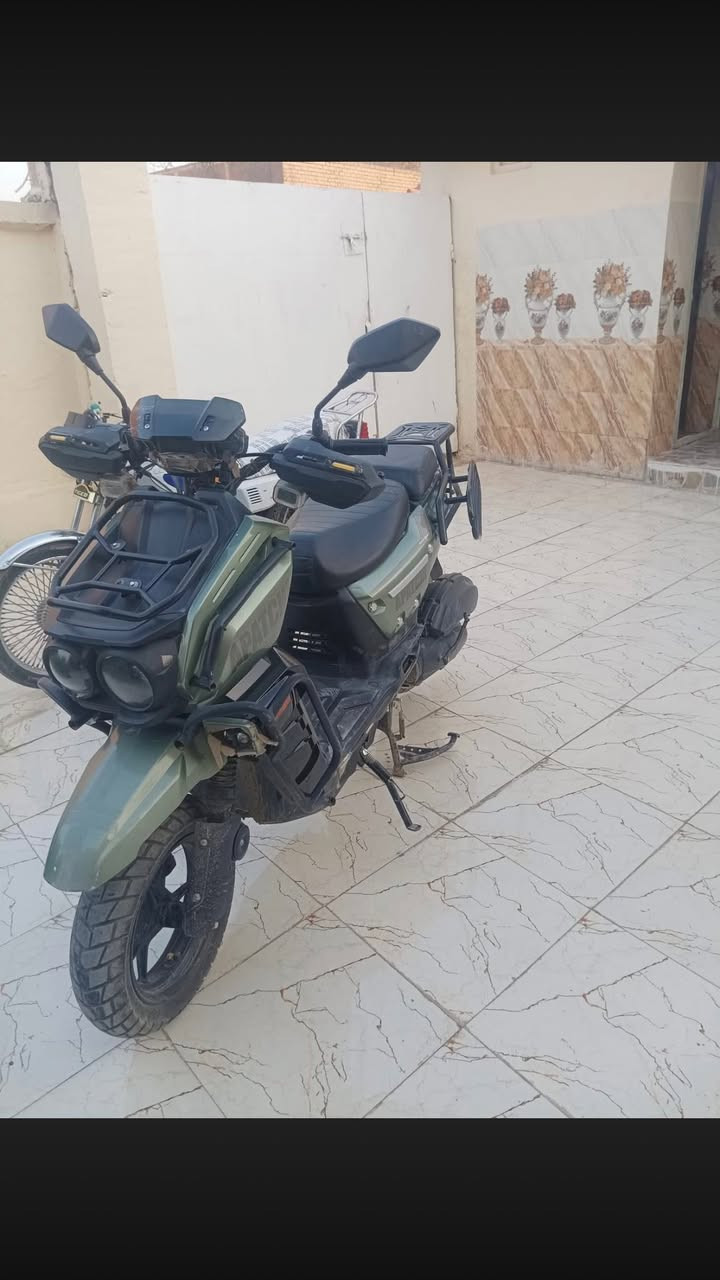 السلام عليكم دراجه للبيع موديل ٢٥ مراوس ٤ كير رايده ٨٠٠ وبيه مجال مراوس ترهم رقمي *********** مكاني بابل الحمزه الغربي
