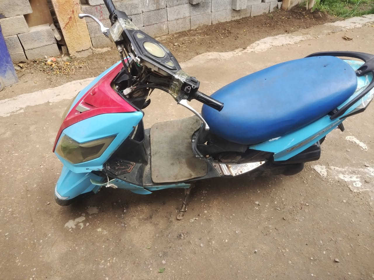 دراجه راس للبيع_ما السعر 175__***********
